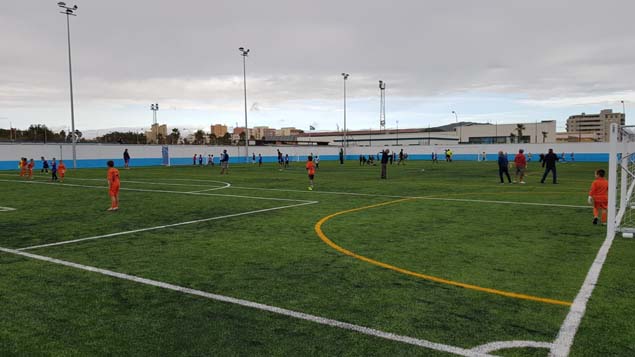Campo de fútbol Izaguirre en La Línea de la Concepción